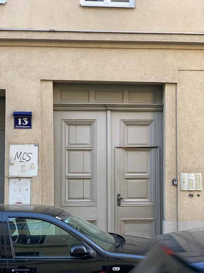 Niki Apartment فيينا 0*,
